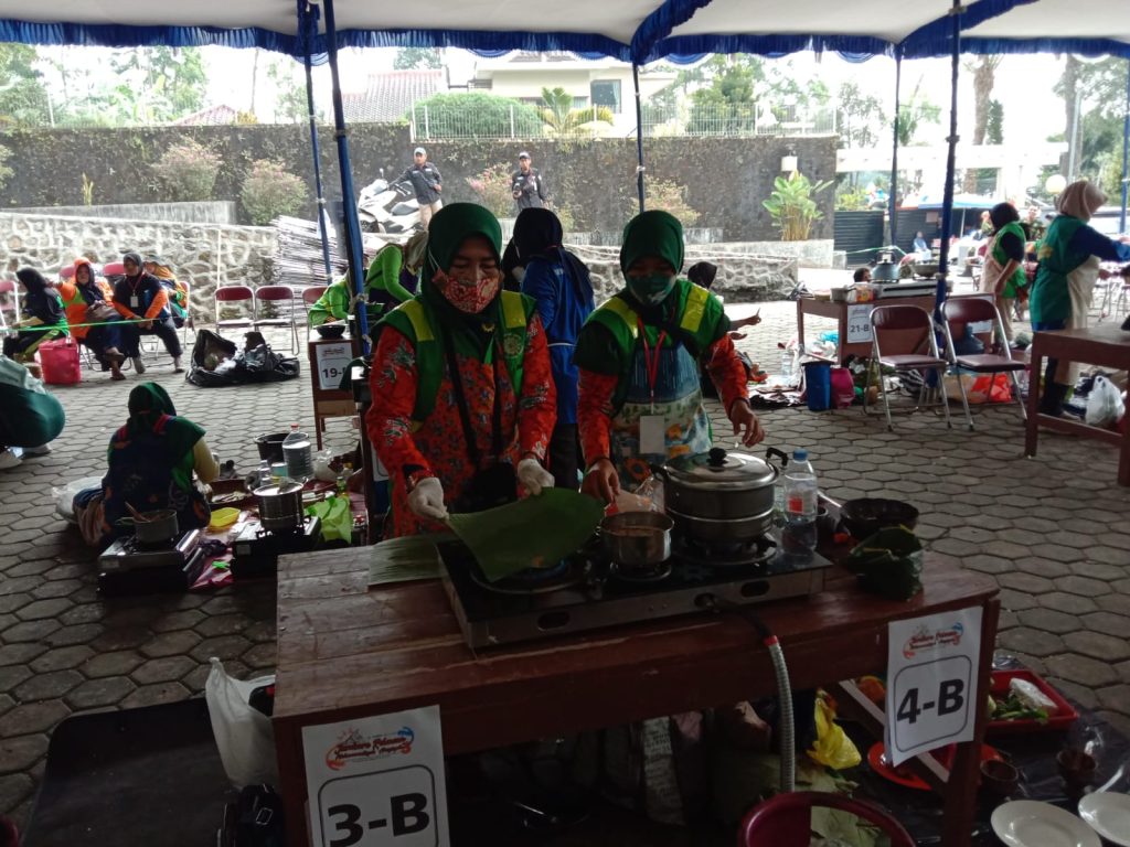 Masak di Tengah Simulasi Bencana, LLHPB PDA Jepara Tampil Memukau di Jamnas Relawan!