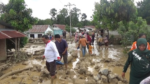 Banjir dan Longsor Terjang Sumatera Utara, Relawan Muhammadiyah Diterjunkan!